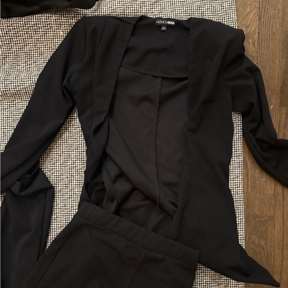 Fashion Nova Payin it foward pantsuit